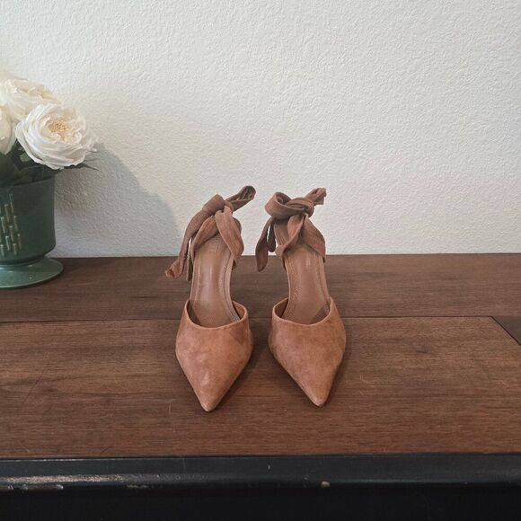 Schutz Suede Pointed Toe Ankle Wrap Pumps Sz 8.5 - Picture 1 of 7